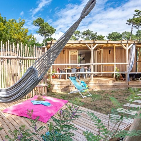 MOBILHOME 4 personnes - Garden 2ch-baignoire-TV-LV-plancha-terrasse couverte-31m² | PREMIUM