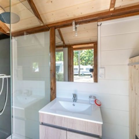 EMPLACEMENT - Premium Sanitaires Privés 2 pers.