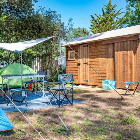 EMPLACEMENT - Premium Sanitaires Privés 2 pers.