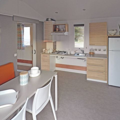 MOBILHOME 5 personnes - Life 2ch PMR- CLIM -TV-LV-plancha-32m²-terrasse couverte | PREMIUM 