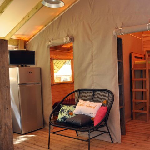 Lodge 5 personen - Cosyflower 2bed -TV-wasserij-overdekt terras-28m² | COMFORT