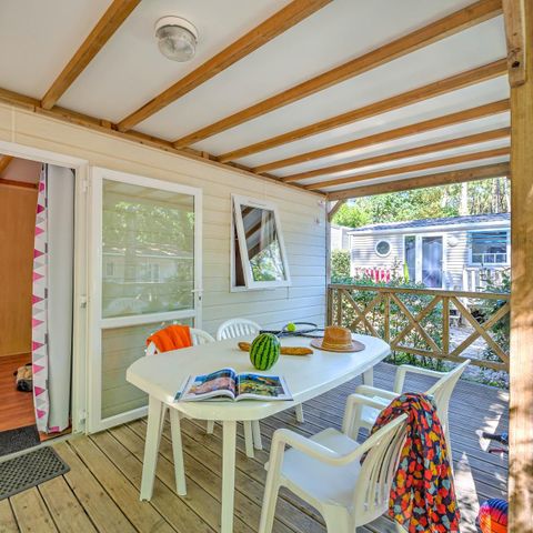 CHALET 4 personen - 2bed (zonder TV) - overdekt terras-24m² | STANDARD