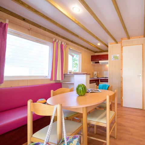 CHALET 4 personen - 2bed (zonder TV) - overdekt terras-24m² | STANDARD