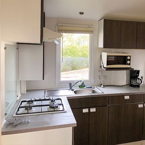 Stacaravan 6 personen - Klassiek | 3 Slaapkamers | 6 Pers. | Verhoogd terras | Airconditioning.