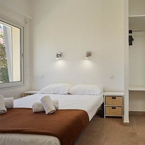 Apartement 6 Personen - Apartment | Comfort | 3 Zi. | 6 Pers. | Einfache Terrasse | 2 Bad | Klimaanlage