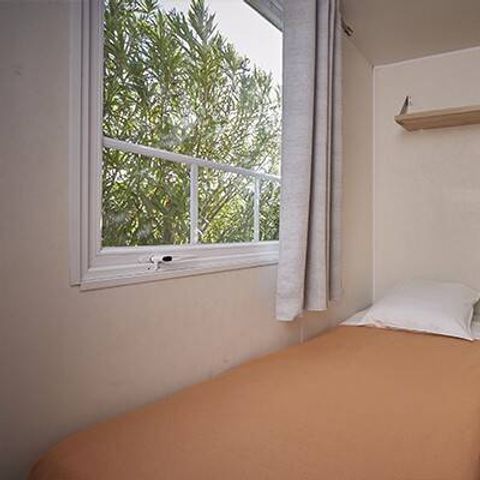 Stacaravan 6 personen - Stacaravan | Premium | 3 Slaapkamers | 6 Pers | Verhoogd terras | Airconditioning | TV