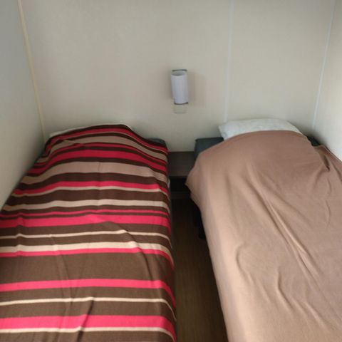 MOBILHOME 6 personas - 006 (3 habitaciones, 1 cuarto de ducha) - Aire acondicionado, TV - Terraza semicubierta