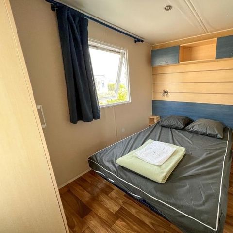 MOBILHOME 4 personas - Basik - Zona reservada a los jóvenes (menores de 25 años)