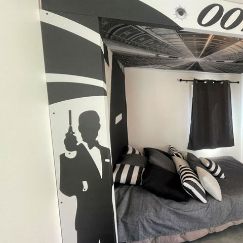 AUßERGEWÖHNLICHE UNTERKUNFT 4 Personen - Hütte Kino Fr/Fr