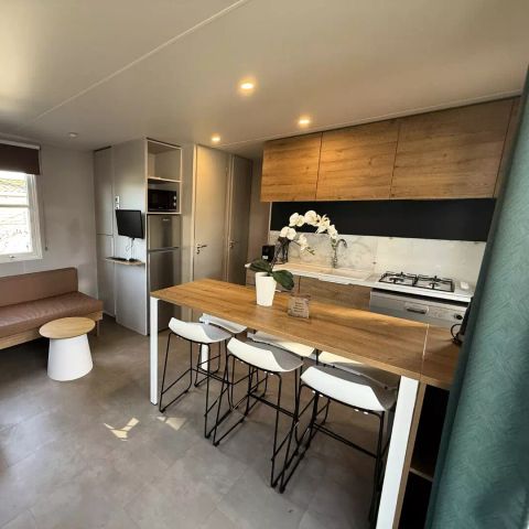 BUNGALOW 6 personnes - Mobil-home Premium Stella Maris 4 Pièces 6 Personnes Climatisé + TV