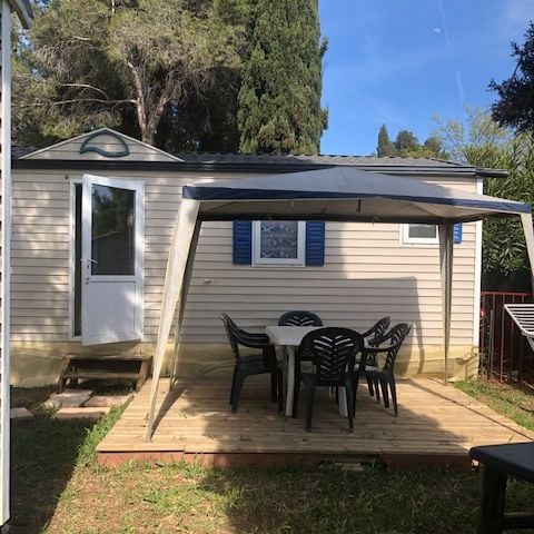 Stacaravan 4 personen - 2 slaapkamers met airconditioning