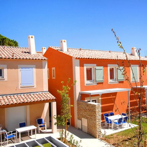 HOUSE 6 people - 3-room maisonette sleeps 6
