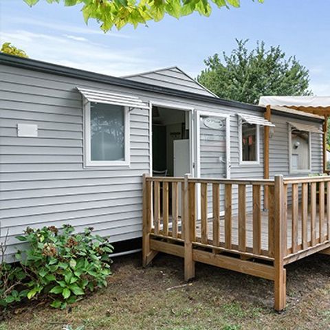 Mobilheim 6 Personen - Comfort XL | 3 Zi. | 6 Pers. | Erhöhte Terrasse | Klima.