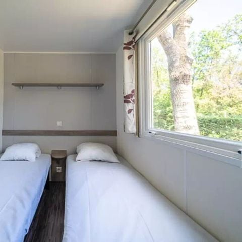 BUNGALOW 6 personnes - Mobil-home | Comfort | 3 Ch. | 6 Pers. | Terrasse simple | Clim.