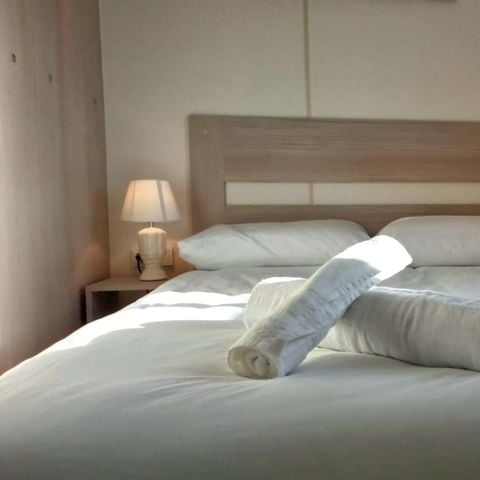 BUNGALOW 4 personnes - LUCKY