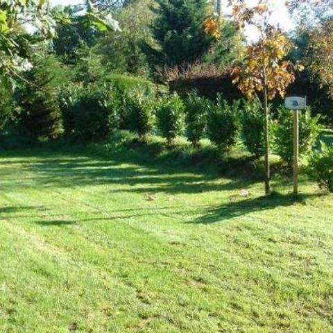 PLOT - Package 2 pers pitch + vehicle + electricity + tourist tax