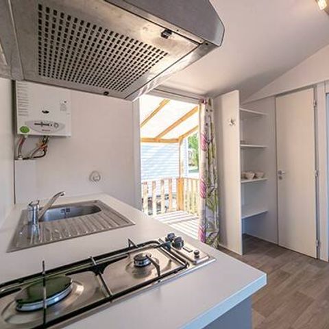 Mobilhome 4 personnes - Confort | 2 Chambres | 4 Couchages | Terrasse couverte | 1 Salle de bain | Climatisation