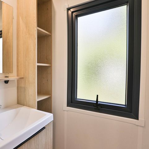 CHALET 4 people - Comfort | 2 Bedrooms | 4 Sleeps | 1 Bathroom | Air-conditioning