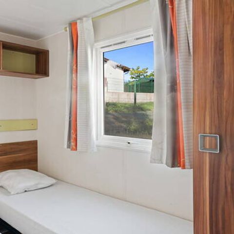 Mobile home 6 persons - Mobil-home | Classic | 2 Bedrooms | 4/6 Pers. | Raised terrace | TV