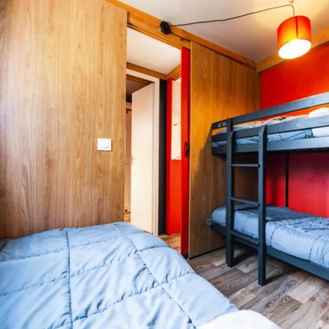 MOBILHOME 5 personnes - Cottage Or 3 Pièces 5 Personnes Climatisé + TV