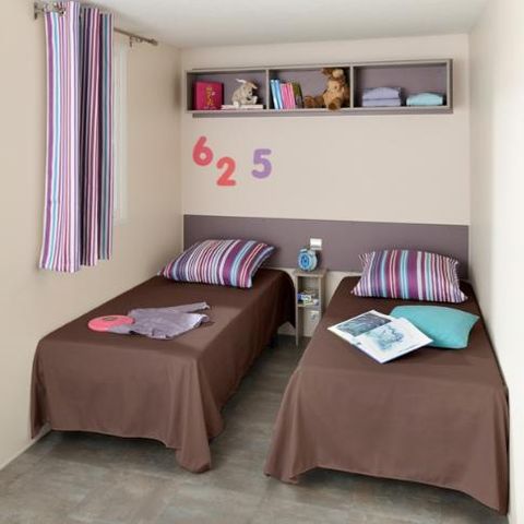 MOBILE HOME 6 people - MERCURE (without TV)