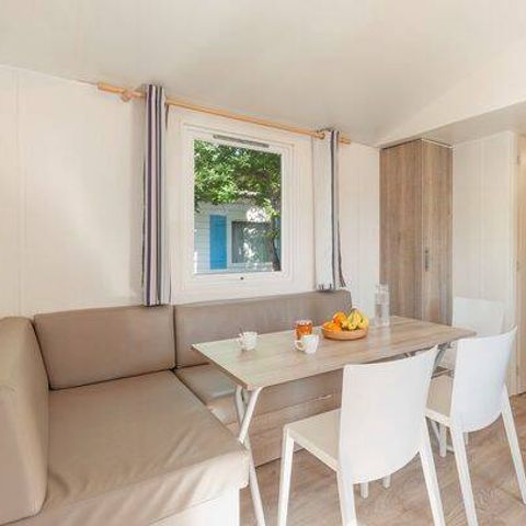 MOBILHOME 6 personnes - Comfort | 3 Ch. | 6 Pers. | Terrasse surélevée | 1 SDB | Clim.
