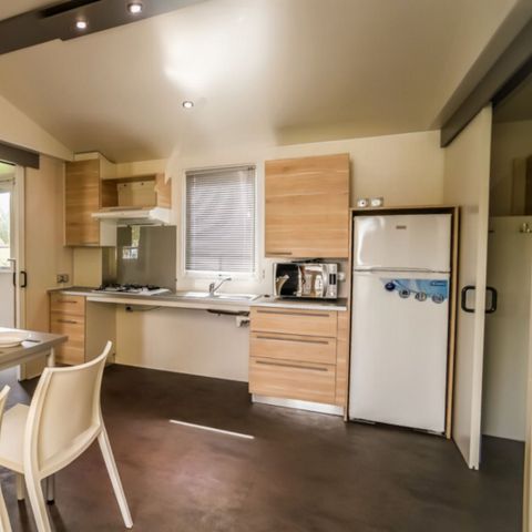 Mobile home 6 persons - COMFORT adapted for people with reduced mobility - 2 bedrooms with air conditioning + TV