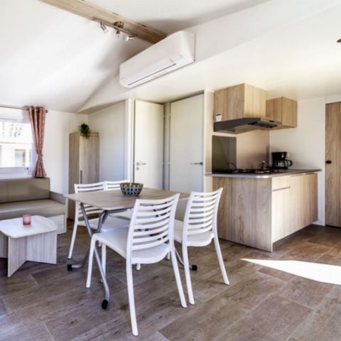 MOBILHOME 5 personas - COMODIDAD - 2 dormitorios con aire acondicionado + TV