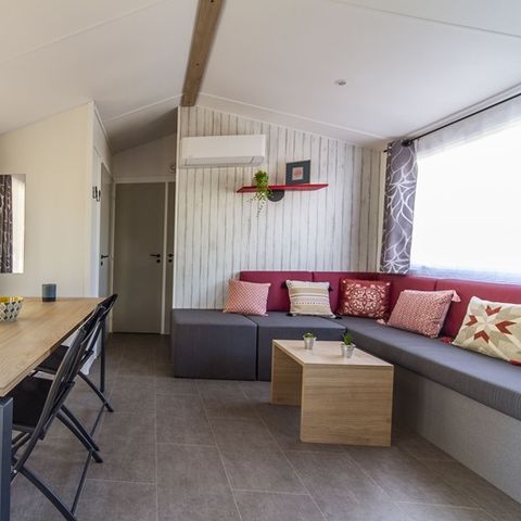 Stacaravan 8 personen - COMFORT - 4 slaapkamers met airconditioning + TV + 2 badkamers