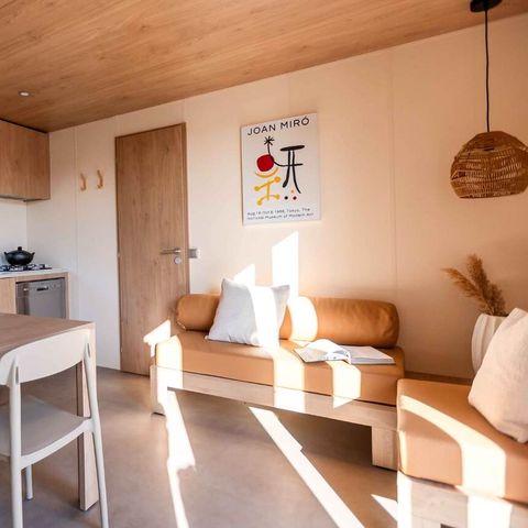 BUNGALOW 5 personnes - PREMIUM - 2 chambres avec climatisation +TV+ Plancha à gaz + 2 SDB - 2025