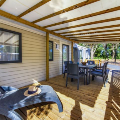 MOBILE HOME 8 people - COMFORT - 4 bedrooms with air conditioning + TV + 2 bathrooms