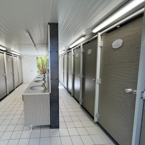 Stellplatz - Stellplatz + Auto