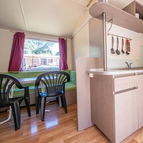 Stacaravan 6 personen - Homair mobil-home au Roussillonnais Comfort XL | 2 Slaapkamers | 4/6 Pers | Verhoogd terras