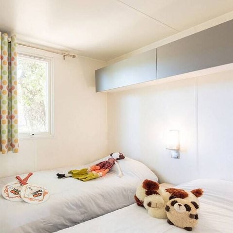 Stacaravan 4 personen - Comfort | 2 Slaapkamers | 4 Pers. | Terras Eenpersoons | 1 Badkamer | Airconditioning