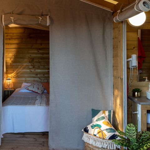 TIENDA DE LONA Y MADERA 5 personas - Lodge Kamari CLASSIC Aire acondicionado