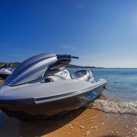 Tour Opérateur sur camping 5* à Port Grimaud Tour Opérateur sur camping 5* à Port Grimaud - Camping Var - Image N°39