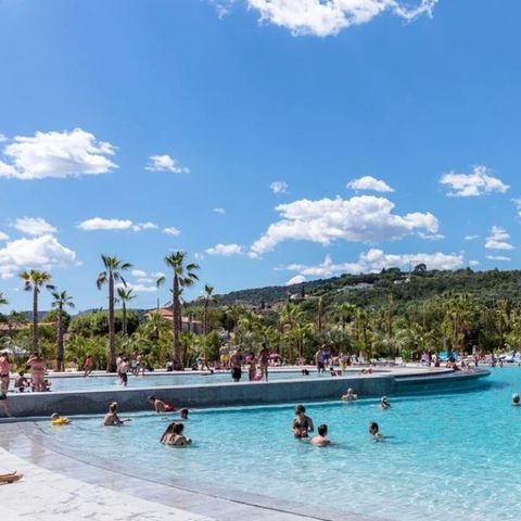 Tour Opérateur sur camping 5* à Port Grimaud Tour Opérateur sur camping 5* à Port Grimaud - Camping Var - Image N°5