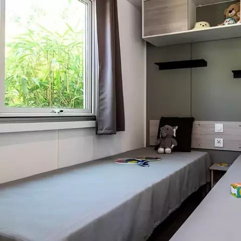 Mobile home 4 persons - Tour Operator Maeva on Camping L'Hippocampe - Mobile Home 3 Rooms 4 People Air Conditioned