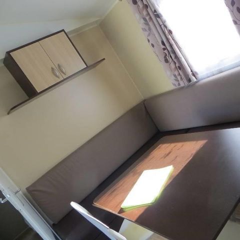 Stacaravan 6 personen - 3 slaapkamers + Airconditioning