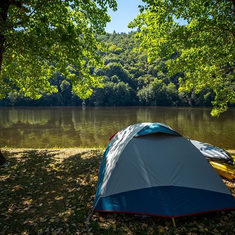 Kampeerplaats - Tentpakket uitzicht Dordogne