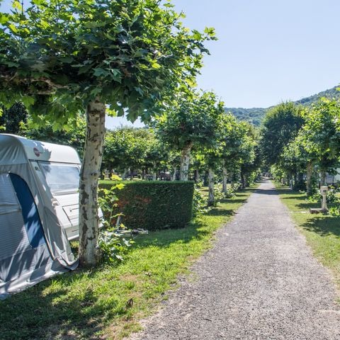 Emplacement - Forfait Camping-car vue Dordogne