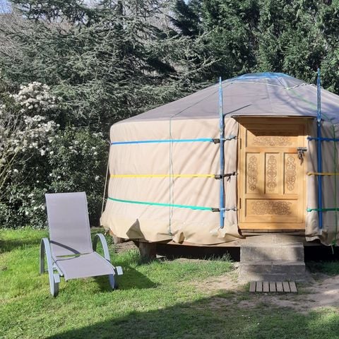 AUßERGEWÖHNLICHE UNTERKUNFT 2 Personen - YOURTE ohne Sanitär 26 m²