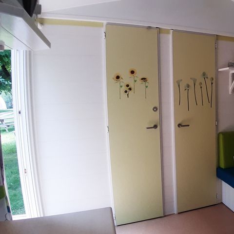 BUNGALOW 6 personnes - COTTAGE FLOWER Mobil-home 2 chambres 28 m²