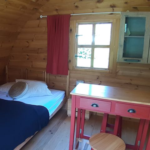 HÉBERGEMENT INSOLITE 2 personnes - POD Chalet bois 12 m² sans sanitaires