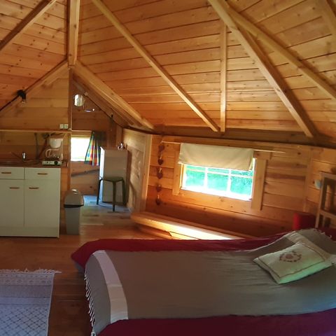 ALOJAMIENTO INUSUAL 3 personas - KOTA finlandesa y spa privado