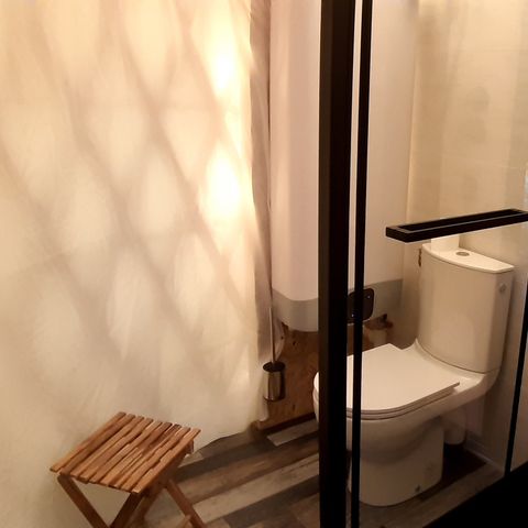 ALOJAMIENTO INUSUAL 5 personas - Yurta con baño para 5 personas