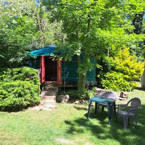 UNUSUAL ACCOMMODATION 3 people - Mongolian yurt sleeps 3