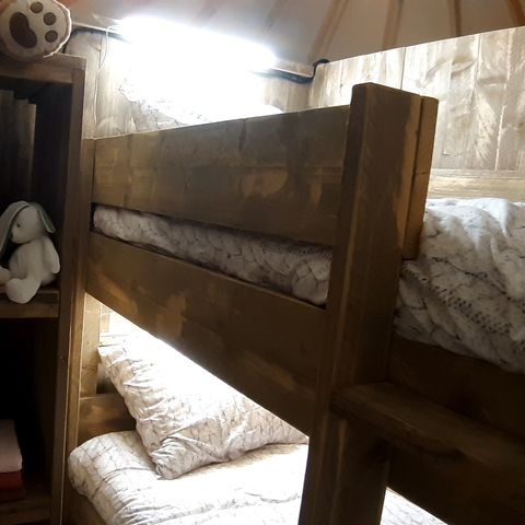 AUßERGEWÖHNLICHE UNTERKUNFT 5 Personen - WOOD-Jurte 5 Personen