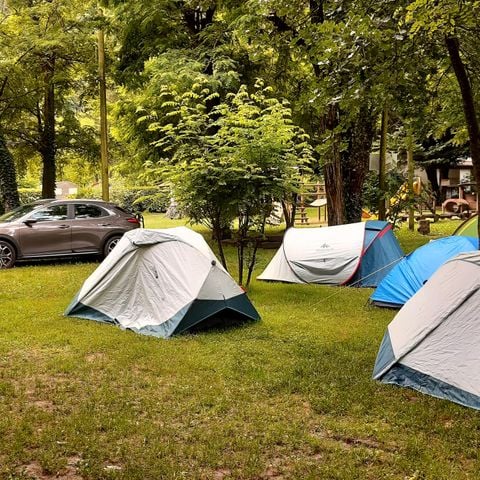 Pitch - CYCLING SITE 1 person + 1 small tent + 1 bicycle, no electricity, no car
