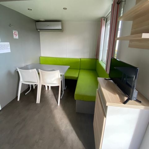 MOBILHOME 3 personnes - CONFORT Escapade 1 Chambre (2 Adultes maxi + 1 Enfant de - 18 ans)